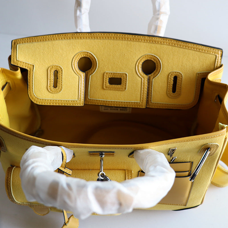 Nomad Carryall