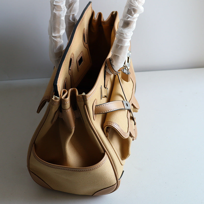 Nomad Carryall