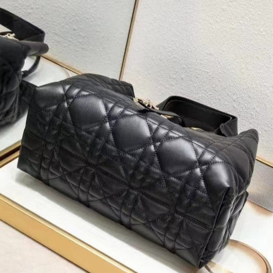 Velin Tote Handbag
