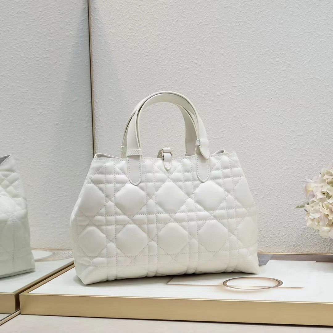 Velin Tote Handbag