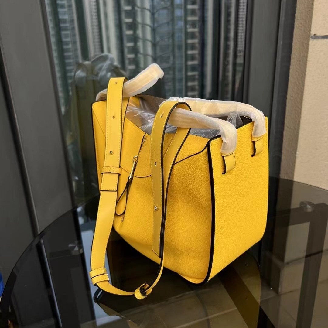 Aria Handbag