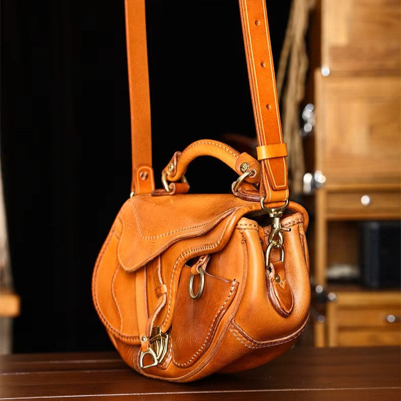 Saddle bag