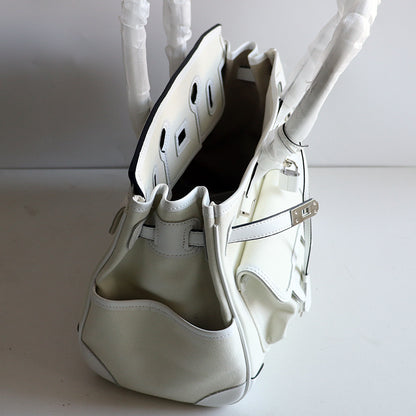 Nomad Carryall